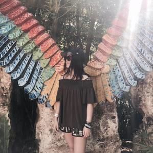 Meet your Posher, Lihui